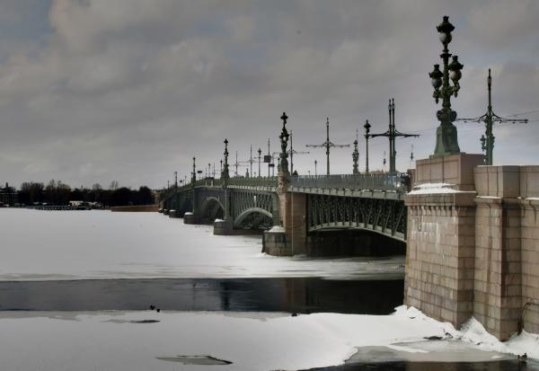 С.Петербург, набережная Невы